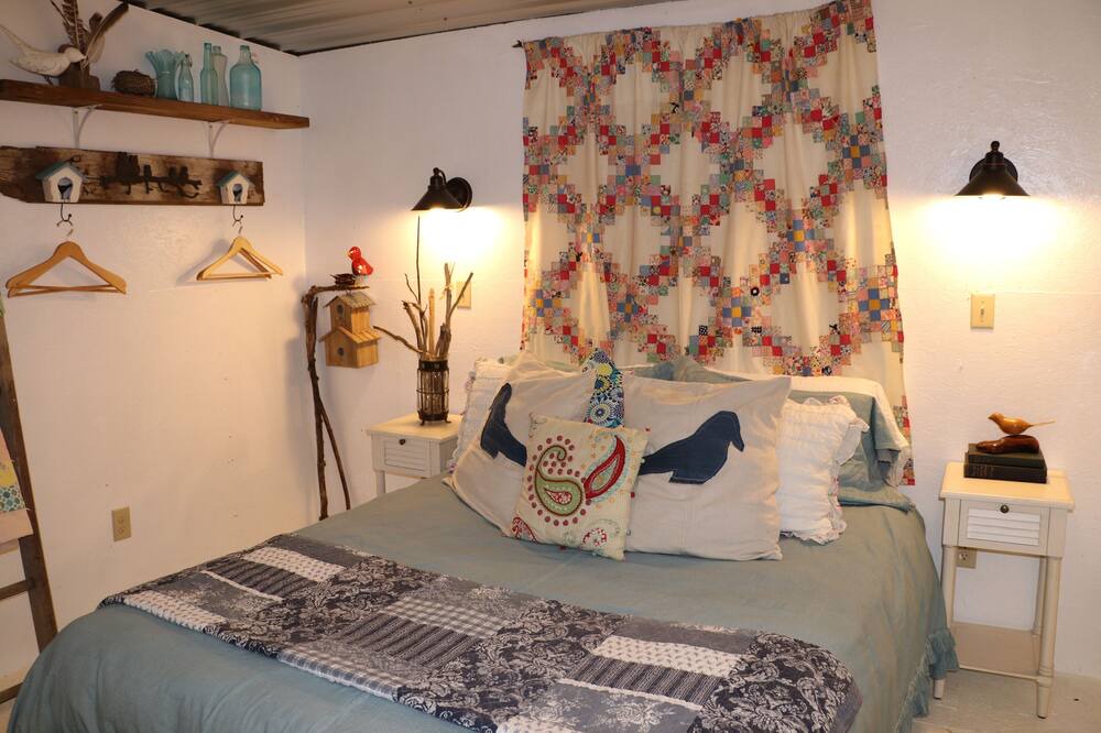 Photo of Bedroom in Sodus