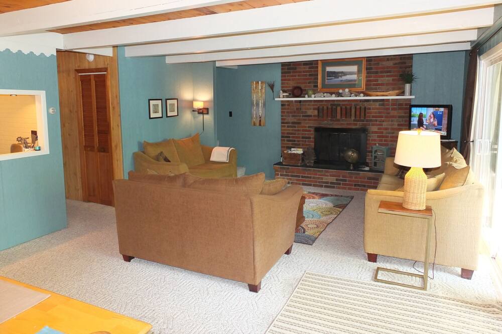 Photo of Livingroom in Kalkaska