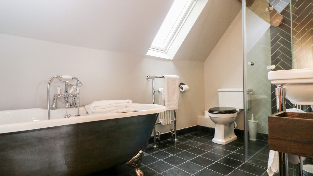 Photo of Bathroom in Burford
