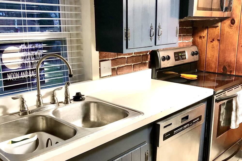 Photo of Kitchen in Battle Creek
