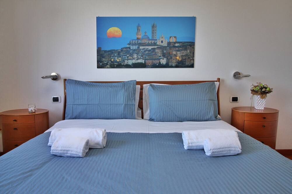 Photo of Bedroom in Siena