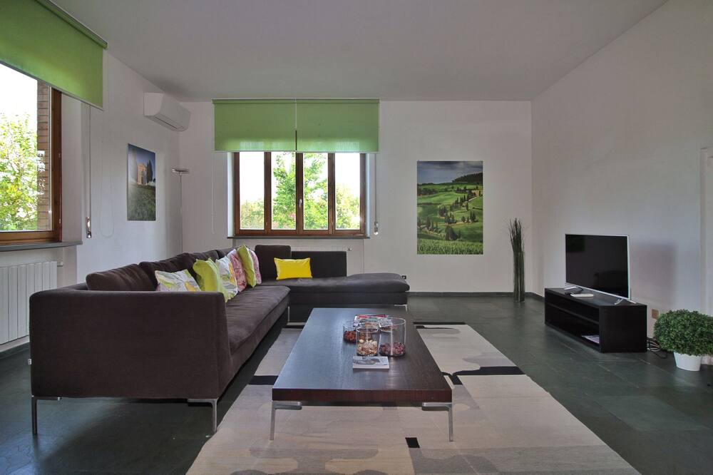Photo of Livingroom in Siena