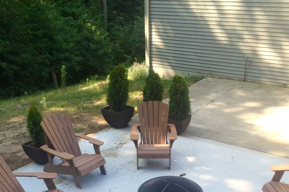 Photo of Patio Balcony in Covert