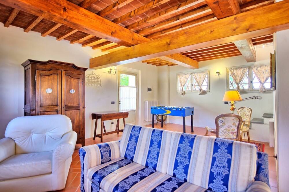 Photo of Livingroom in Montespertoli