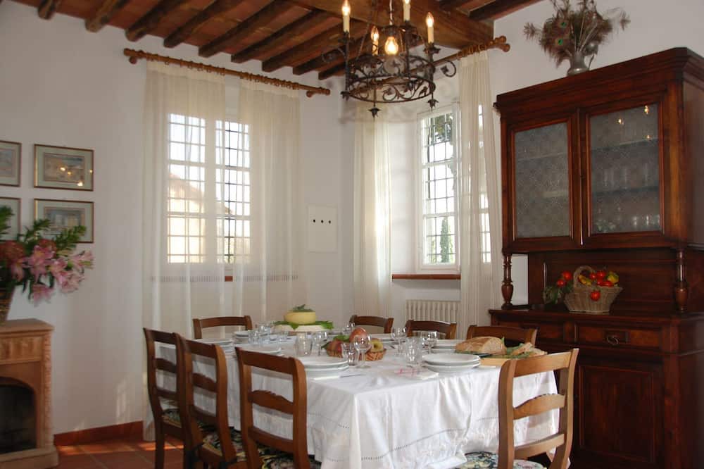 Photo of Livingroom in Capannori