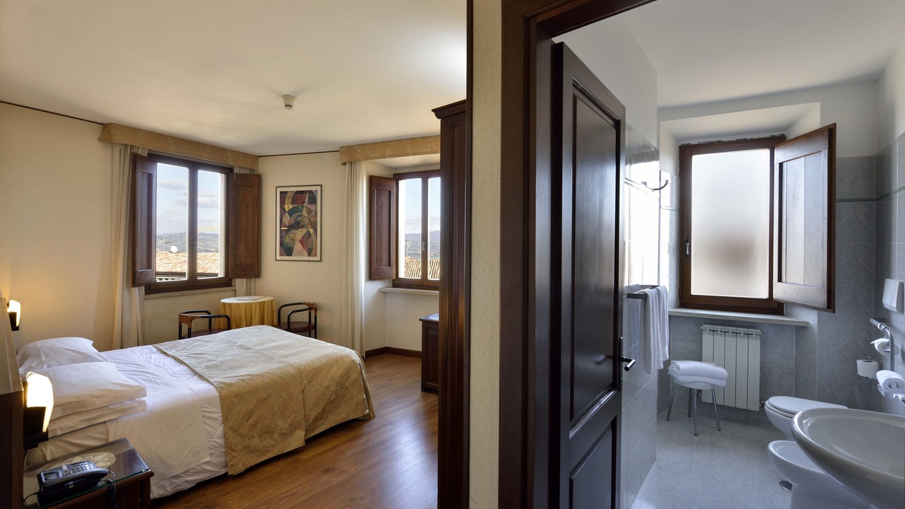 Photo of Bedroom in Todi