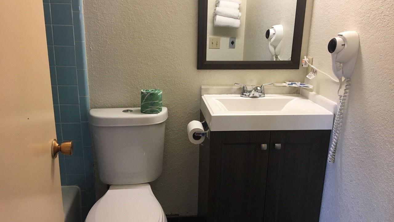 Photo of Bathroom in Reynolds Corners
