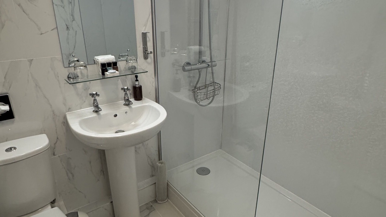 Photo of Bathroom in Warwick