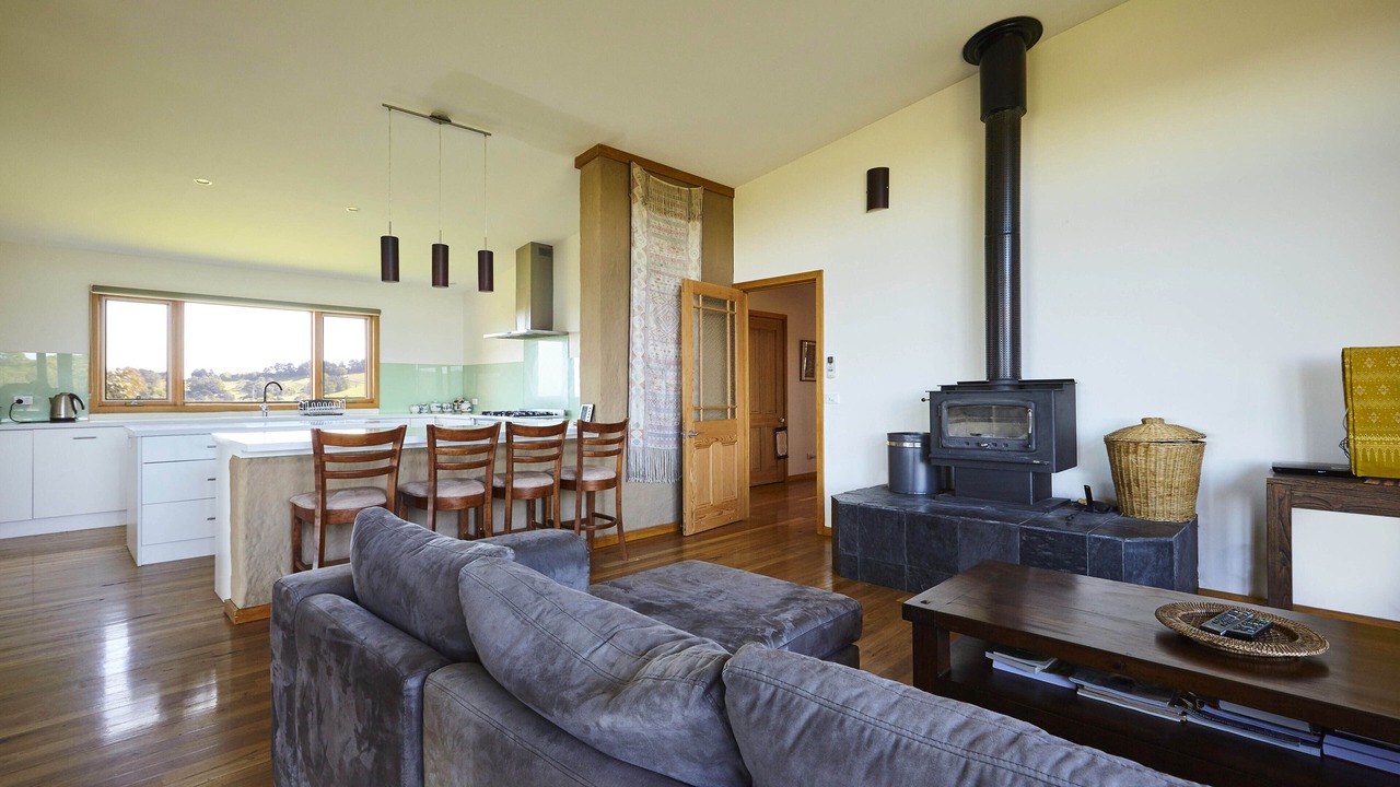 Photo of Livingroom in Foster North
