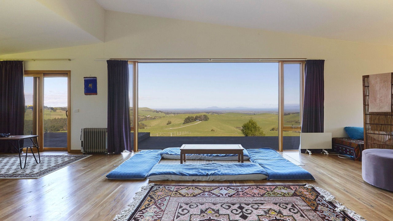 Photo of Livingroom in Foster North