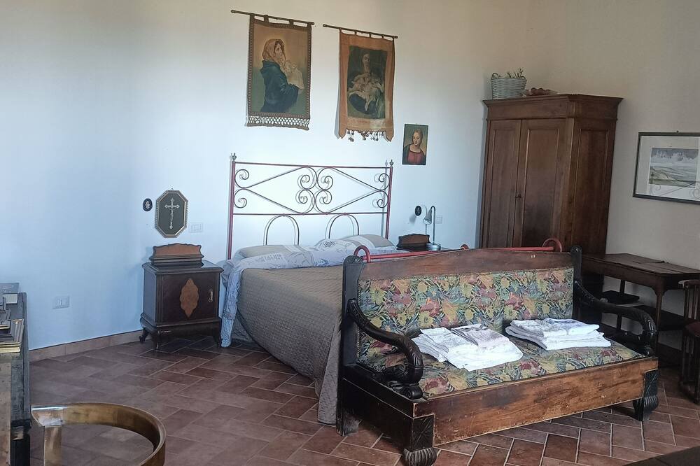 Photo of Bedroom in Assisi