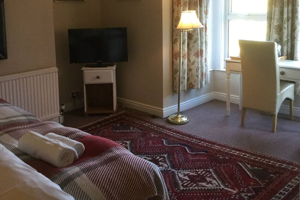 Photo of Bedroom in Chipping Sodbury