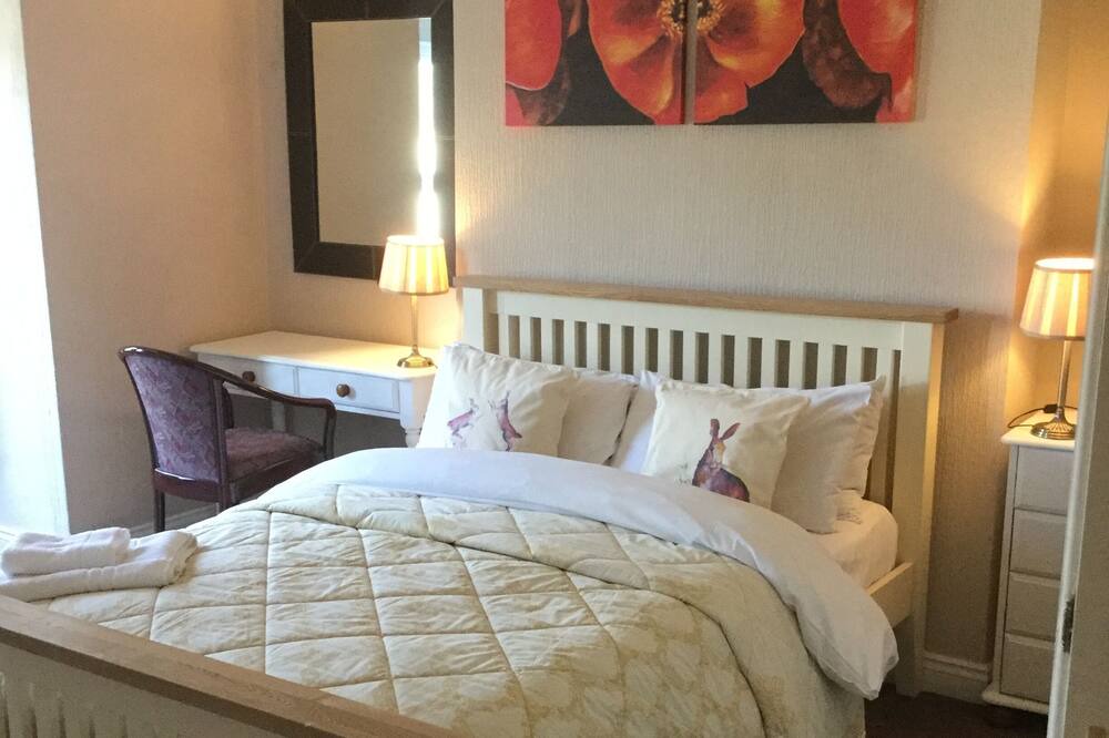Photo of Bedroom in Chipping Sodbury