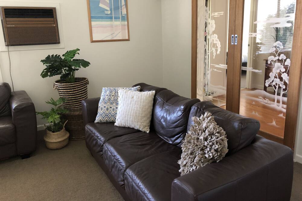 Photo of Livingroom in North Wonthaggi