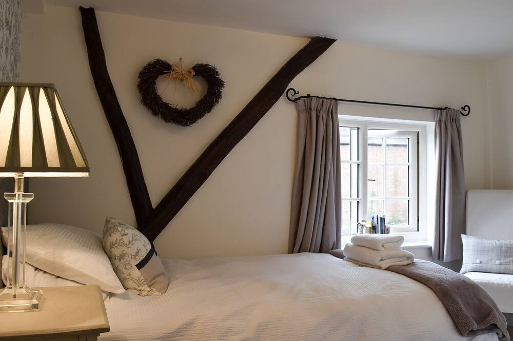 Photo of Bedroom in Snitterfield