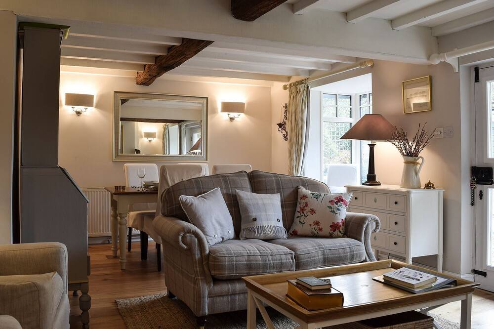 Photo of Livingroom in Snitterfield