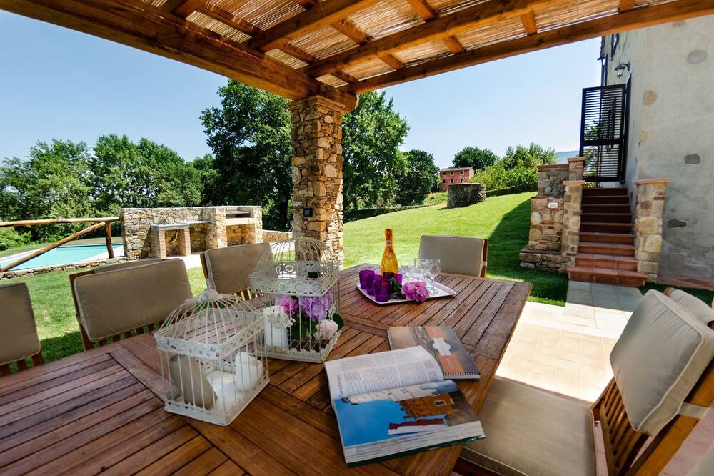 Photo of Patio Balcony in San Ginese