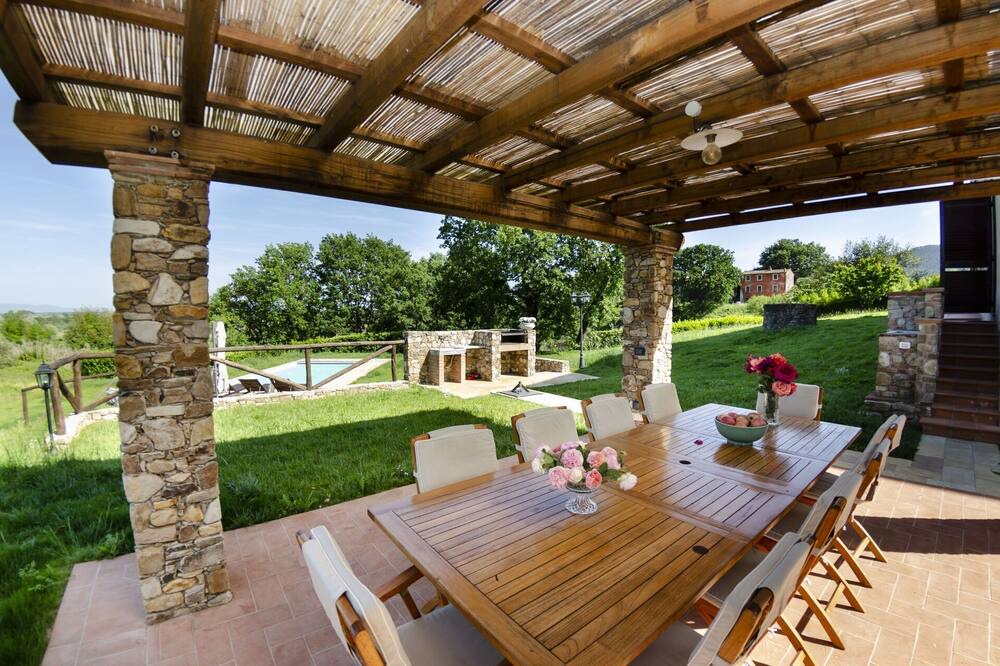 Photo of Patio Balcony in San Ginese
