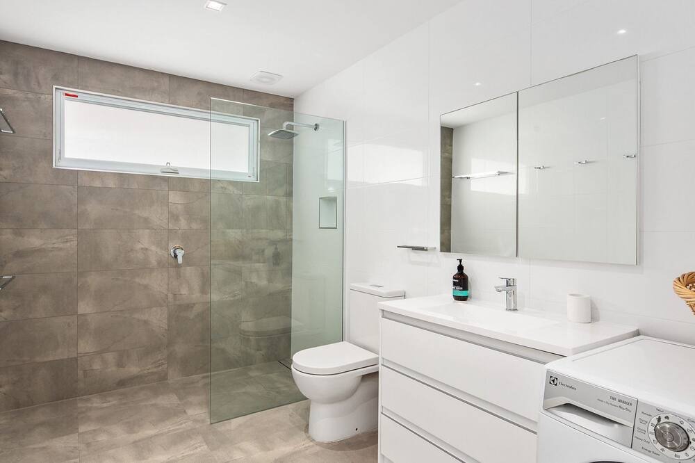 Photo of Bathroom in Sunderland Bay
