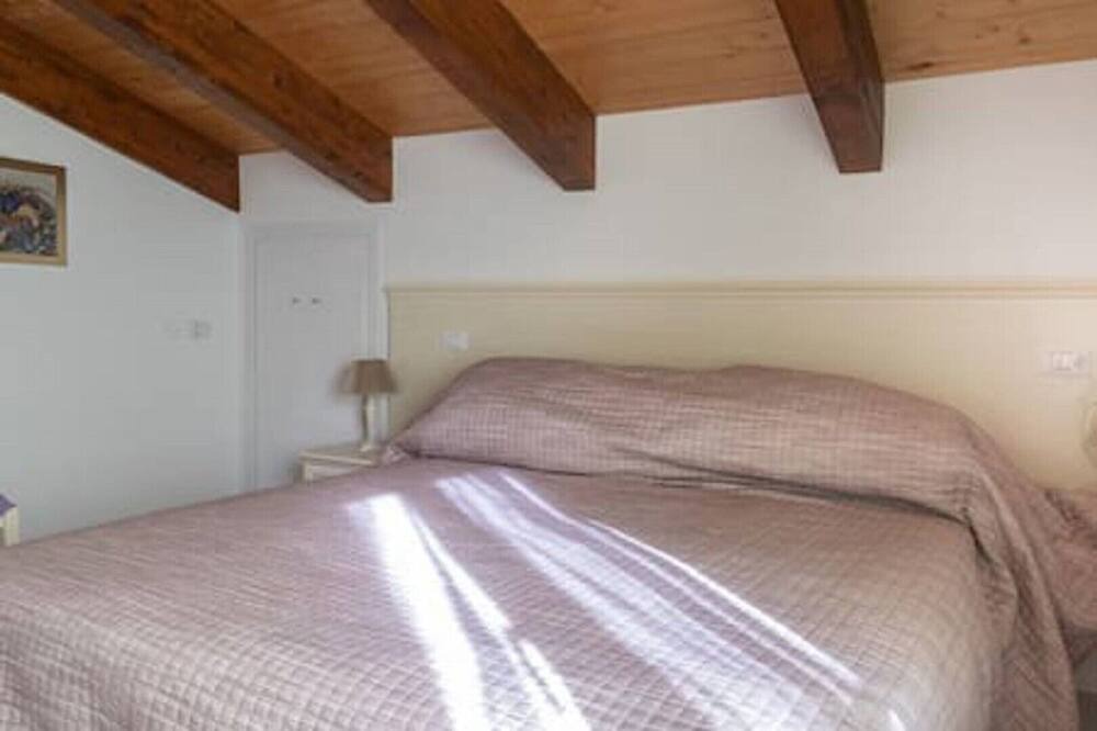 Photo of Bedroom in Valfabbrica