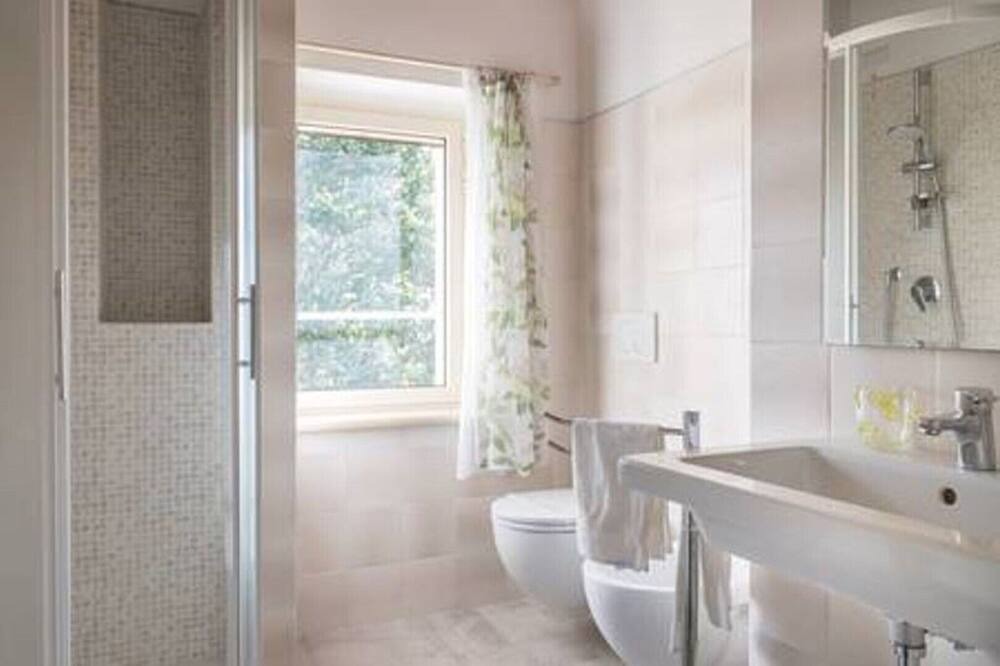 Photo of Bathroom in Valfabbrica