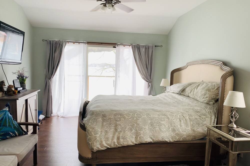Photo of Bedroom in Twin Lakes