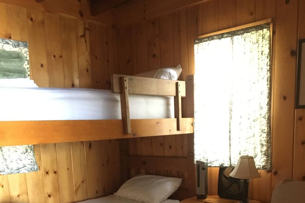 Photo of Bedroom in Lake Township