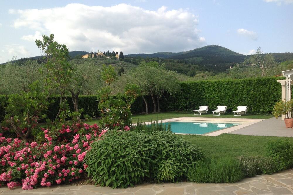 Photo of Outdoor in Castello