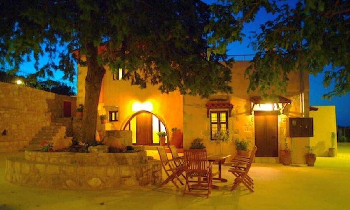 Photo of Outdoor in Latziana