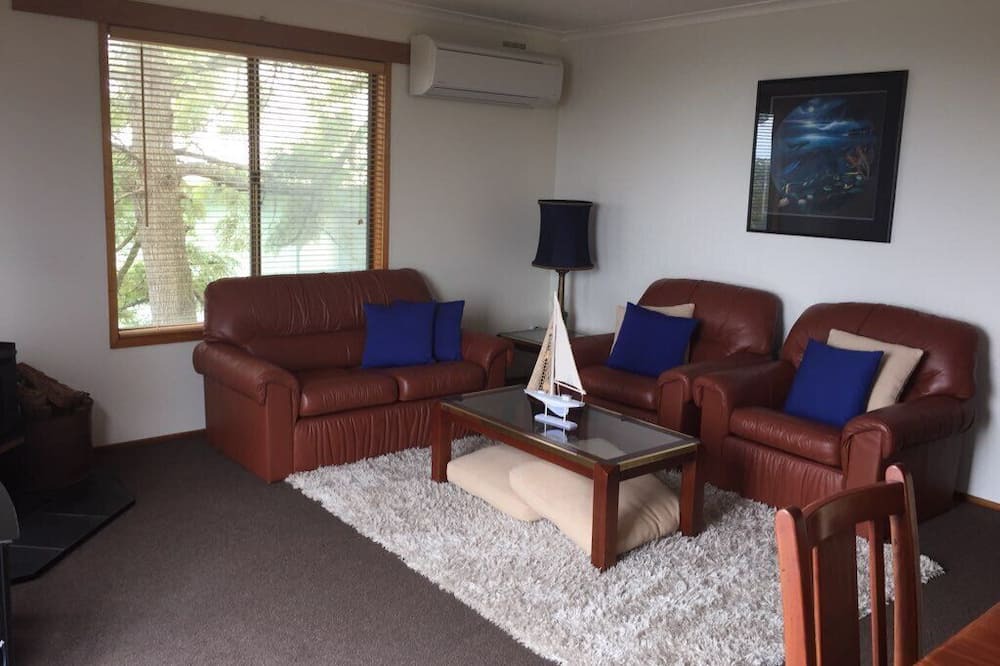Photo of Livingroom in Grantville
