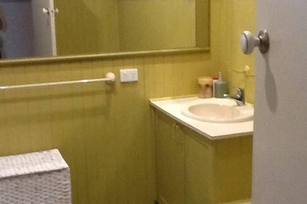 Photo of Bathroom in Capel Sound