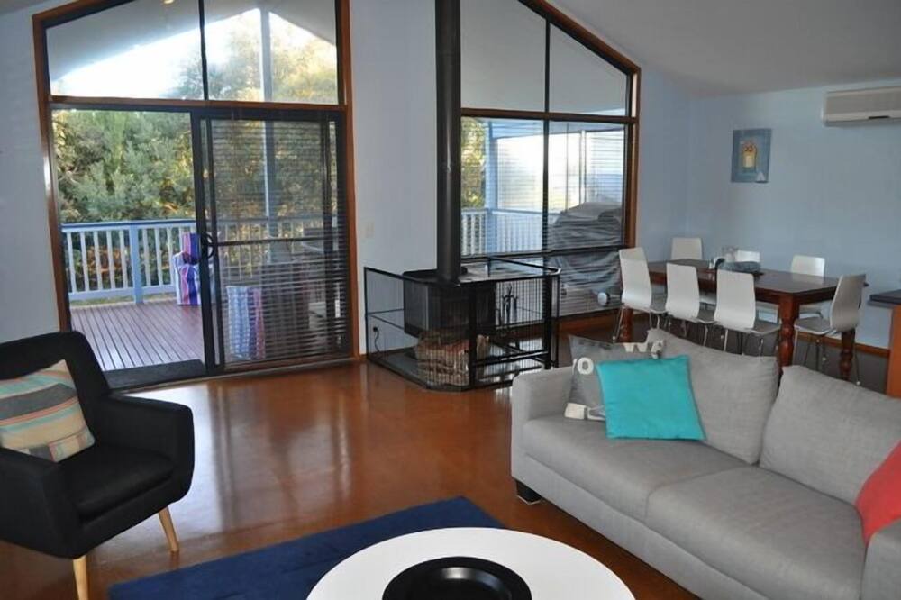 Photo of Livingroom in Cape Paterson