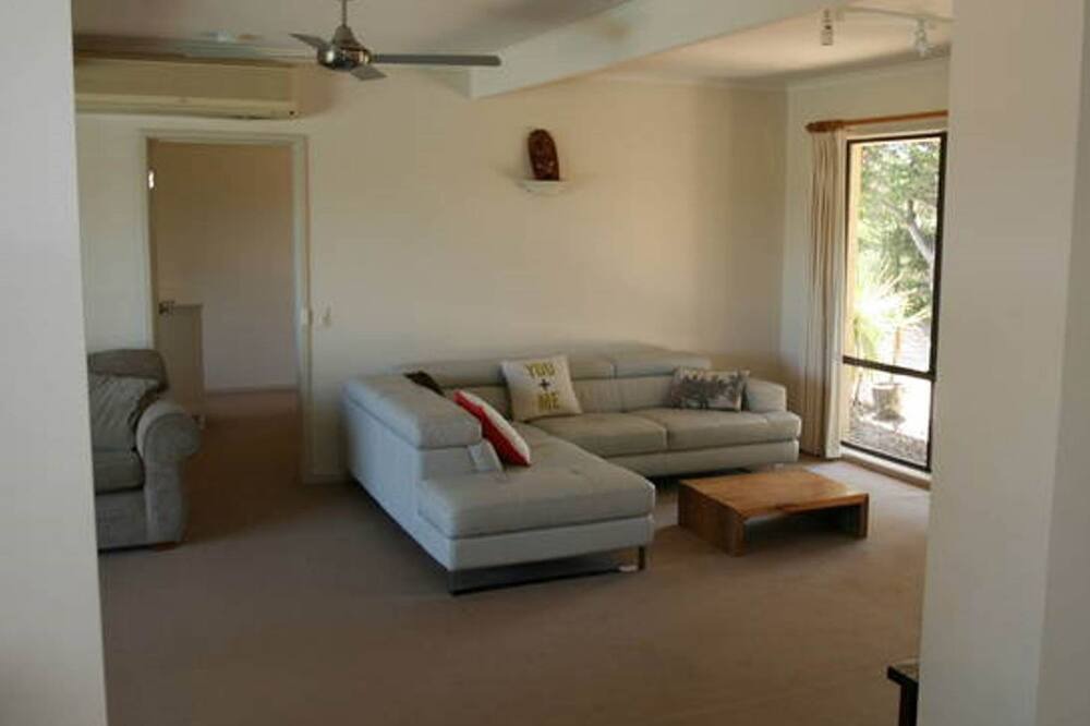 Photo of Livingroom in St. Andrews Beach