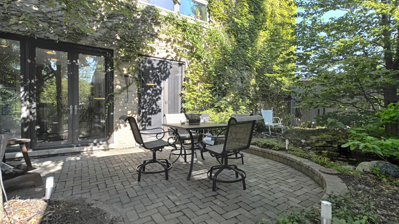 Photo of Outdoor in Palmer Square