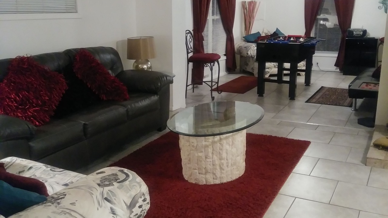Photo of Livingroom in Stony Point
