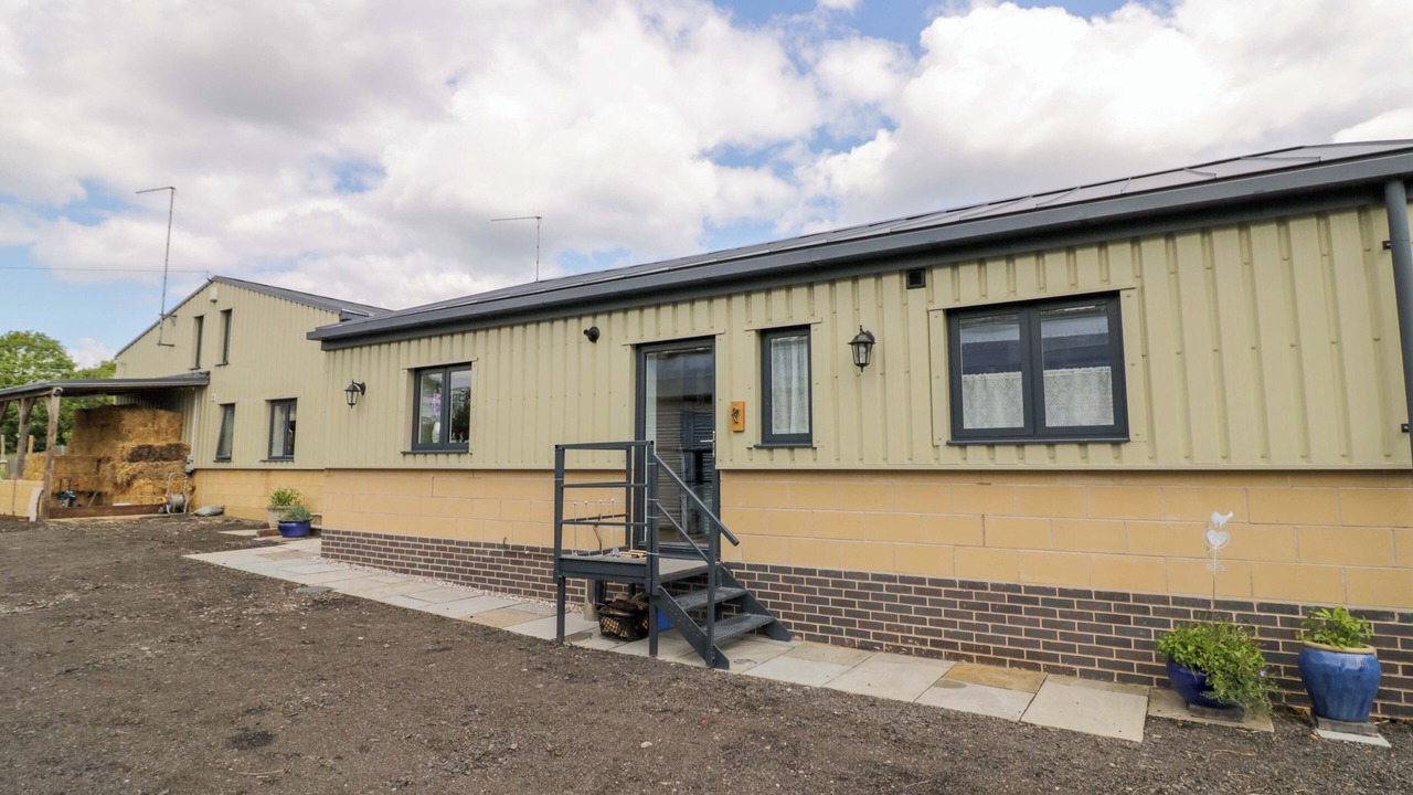 Photo of Outdoor in Astwood Bank