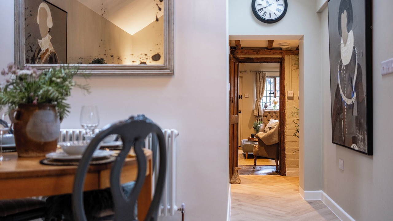 Photo of Livingroom in Clifford Chambers