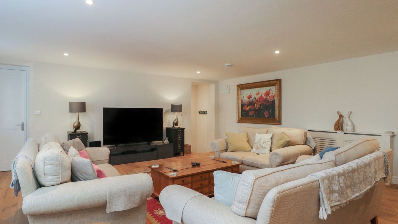 Photo of Livingroom in Tetbury