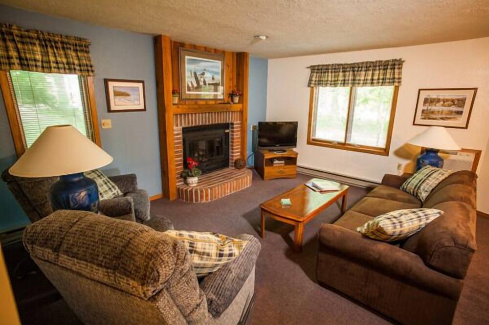 Photo of Livingroom in Sister Bay