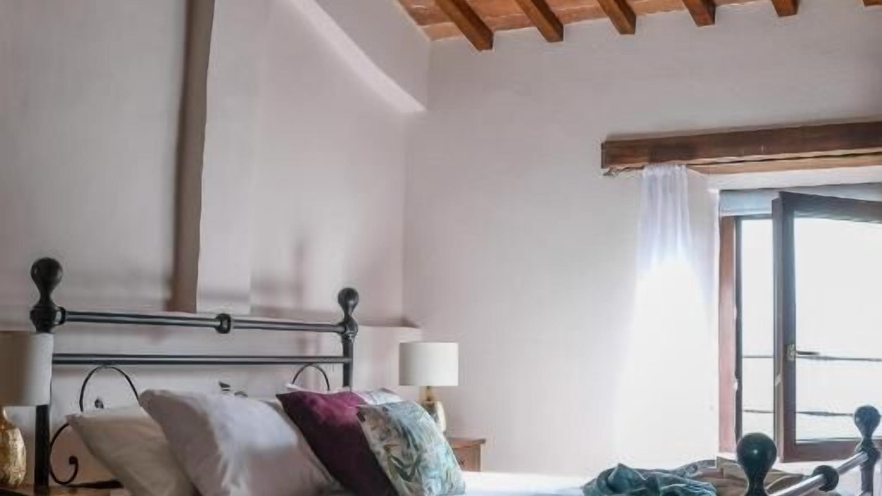 Photo of Bedroom in Todi