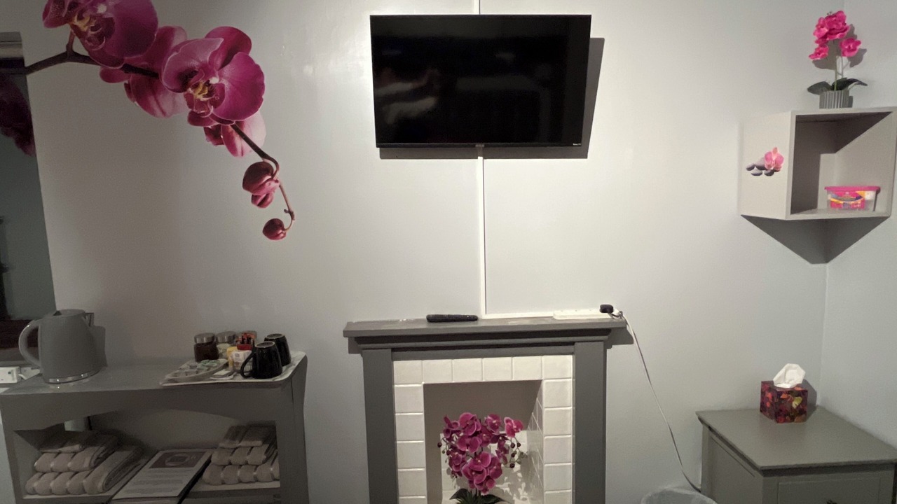 Photo of Bedroom in Cameley