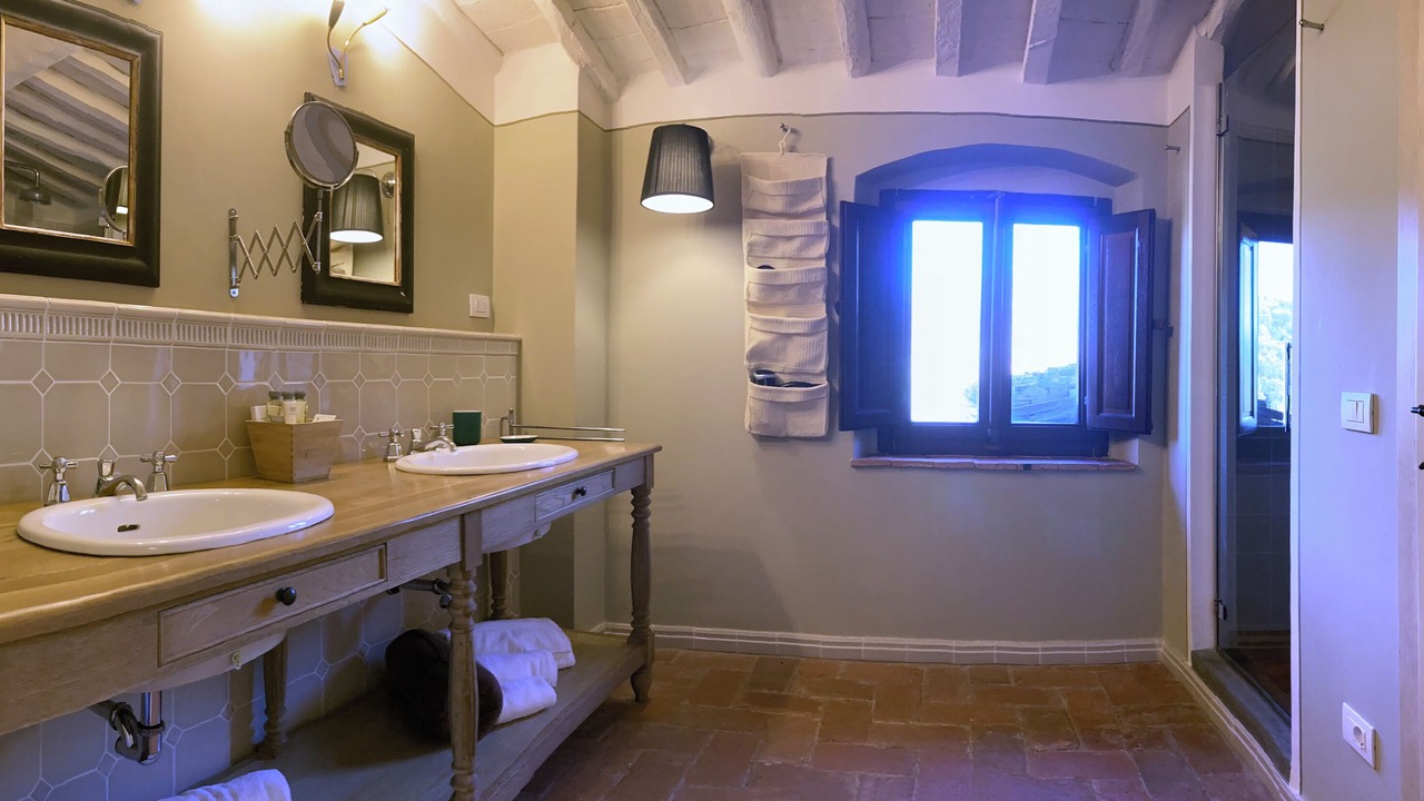 Photo of Bathroom in Larciano
