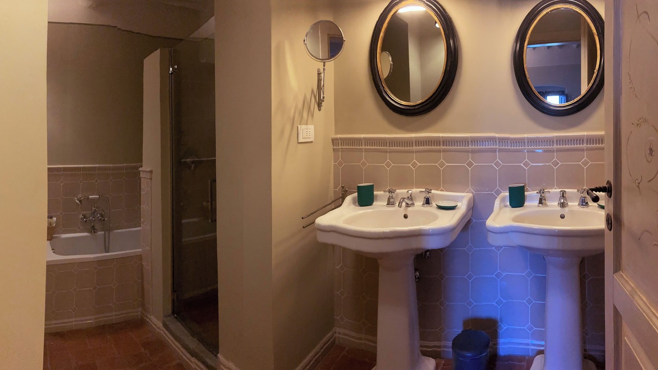 Photo of Bathroom in Larciano