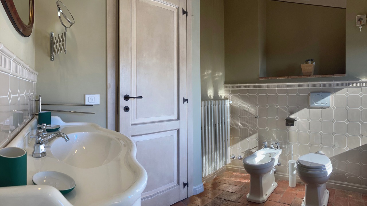 Photo of Bathroom in Larciano