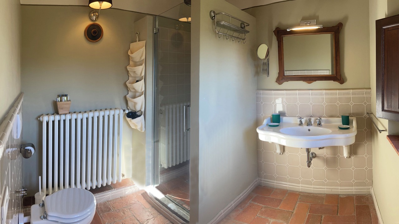 Photo of Bathroom in Larciano