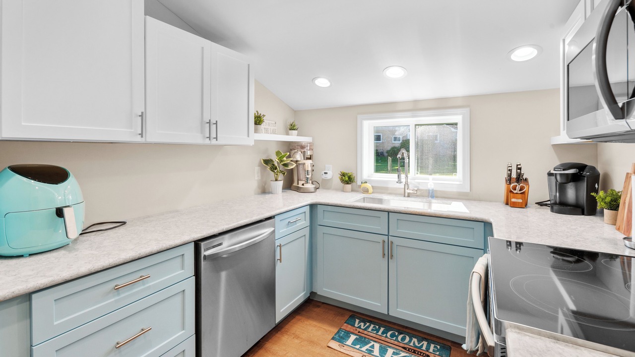 Photo of Kitchen in Lakeview