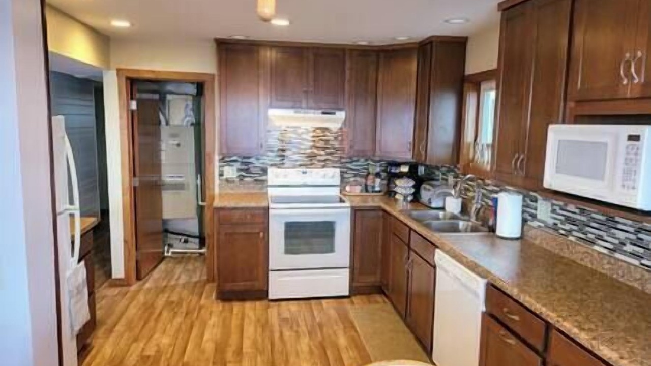 Photo of Kitchen in Oak Harbor
