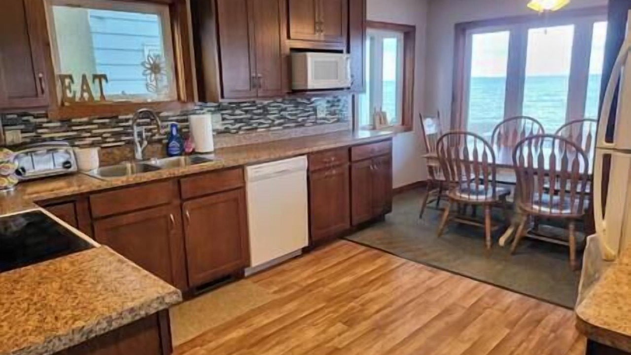 Photo of Kitchen in Oak Harbor