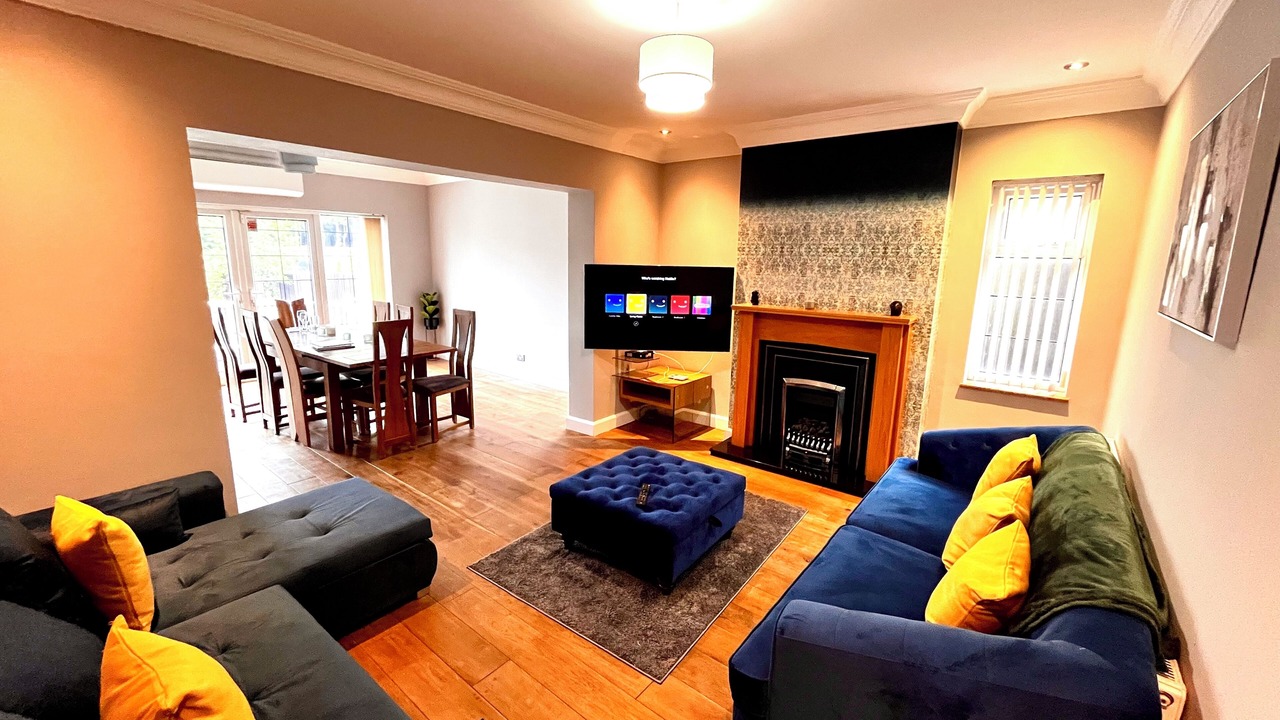 Photo of Livingroom in Cradley