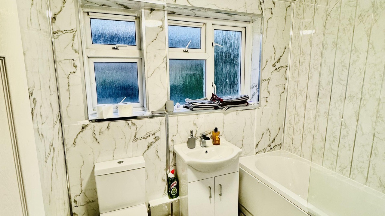 Photo of Bathroom in Iverley